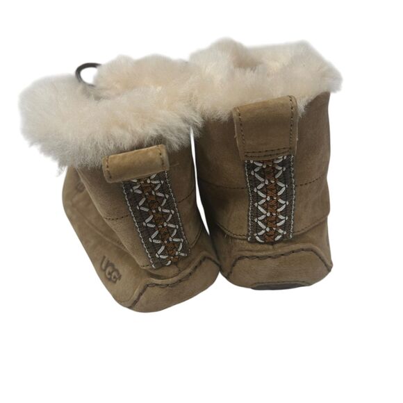 UGG Women's Chickaree Brown Sherling Lined Tied Booties NWOB Size 6 - Picture 3 of 5